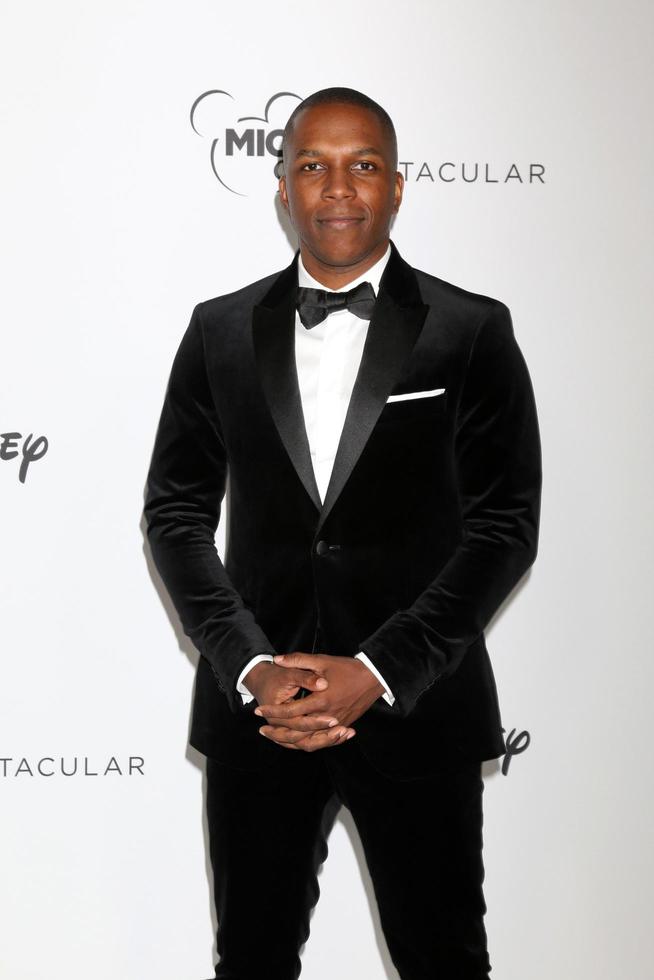 LOS ANGELES - OCT 6  Leslie Odom Jr at the Mickey s 90th Spectacular Taping at the Shrine Auditorium on October 6, 2018 in Los Angeles, CA photo