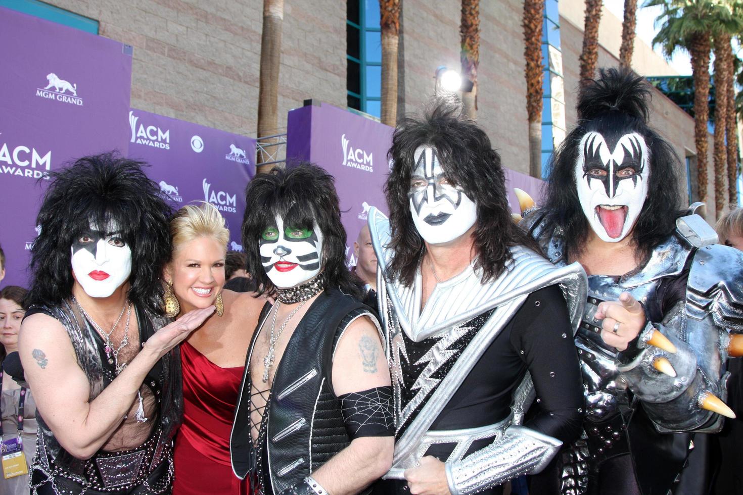 LAS VEGAS - APR 1 - KISS, Nancy O Dell arrives at the 2012 Academy of Country Music Awards at MGM Grand Garden Arena on April 1, 2010 in Las Vegas, NV photo