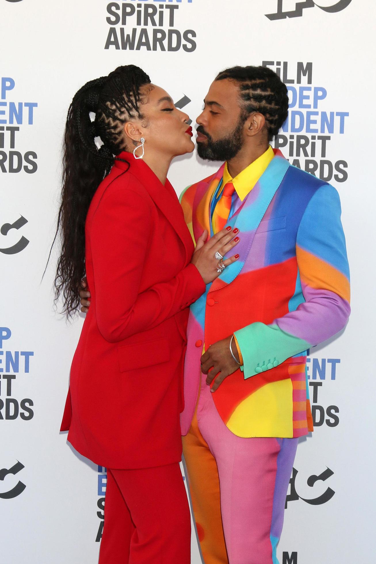LOS ANGELES - DEC 6 Emmy Raver-Lampman, Daveed Diggs at the 2022 Film