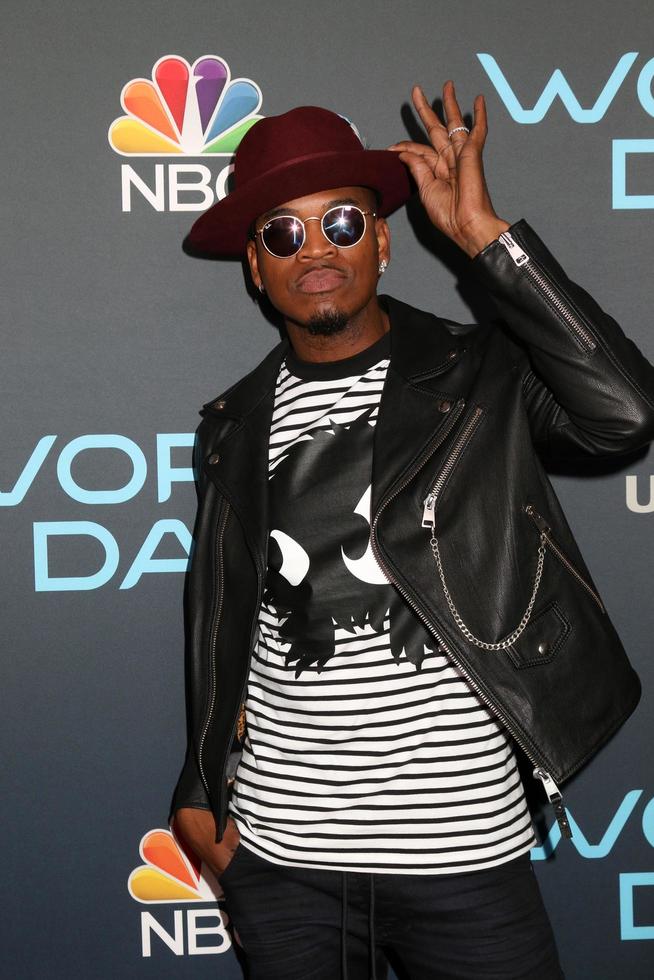 LOS ANGELES - MAY 1 Ne-Yo, Shaffer Chimere Smith at the World of Dance