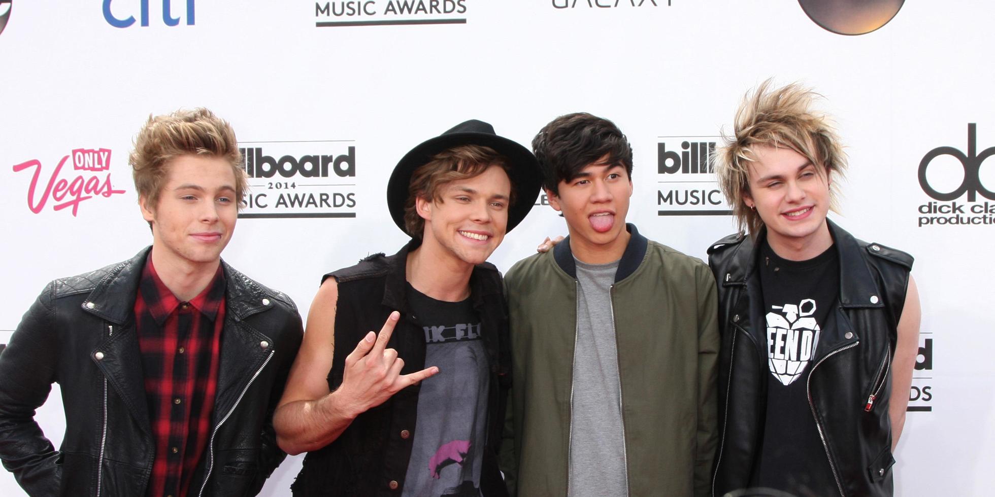 LAS VEGAS - MAY 18 - 5 Seconds of Summer at the 2014 Billboard Awards at MGM Grand Garden Arena on May 18, 2014 in Las Vegas, NV photo