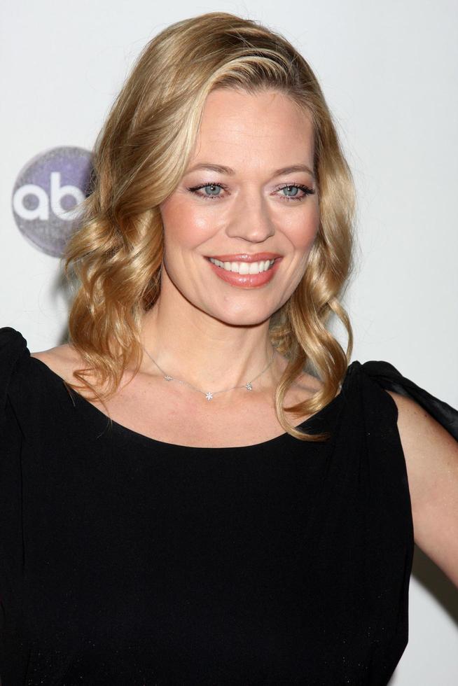 LOS ANGELES - JAN 10 - Jeri Ryan arrives at the Disney ABC Television Group s TCA Winter 2011 Press Tour Party at Langham Huntington Hotel on January 10, 2011 in Pasadena, CA photo