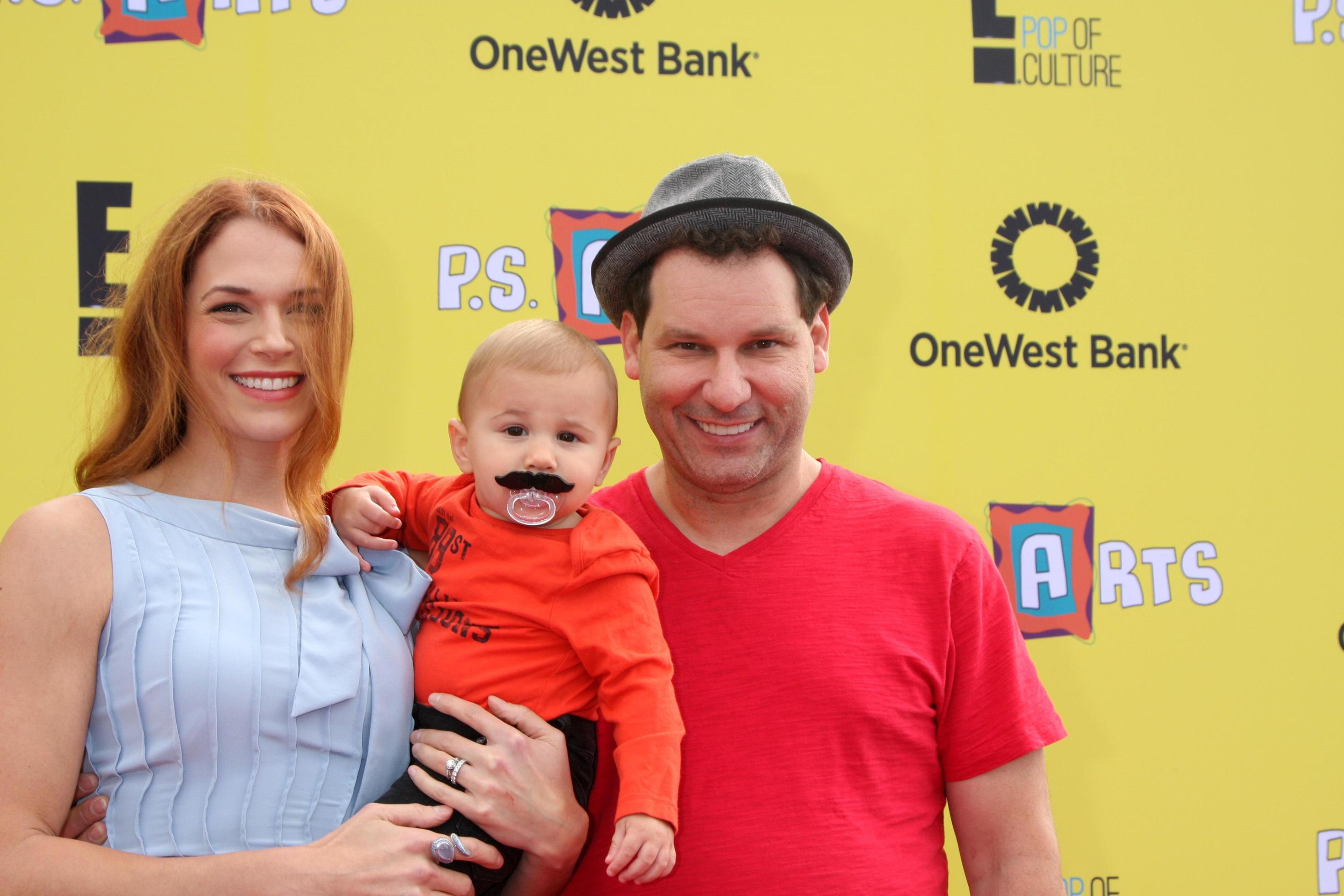 LOS ANGELES - NOV 17 - Amanda Righetti, Knox Addison Alan, Jordan Alan