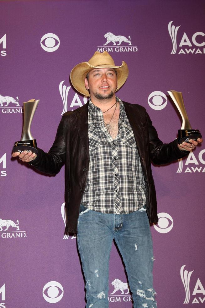 LAS VEGAS - APR 1 - Jason Aldean in the press room at the 2012 Academy of Country Music Awards at MGM Grand Garden Arena on April 1, 2010 in Las Vegas, NV photo