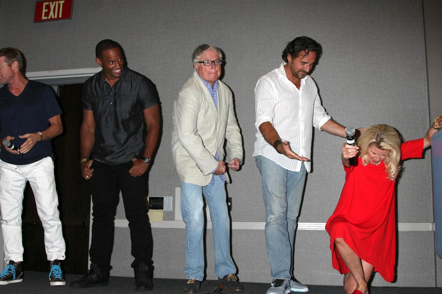 los angeles - 20 de agosto lawrence saint-victor, dick christie, thorston kaye, alley mills at the bold and the beautiful fan event 2017 en el centro de convenciones marriott burbank el 20 de agosto de 2017 en burbank, ca foto