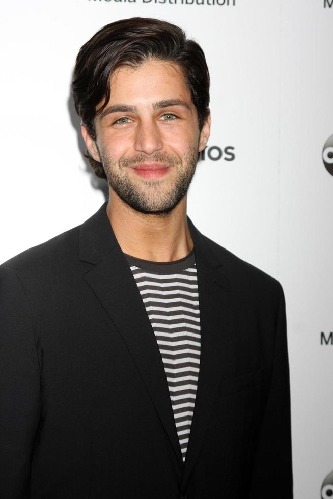 LOS ANGELES - MAY 17 - Josh Peck at the ABC International Upfronts 2015 at the Disney Studios on May 17, 2015 in Burbank, CA photo