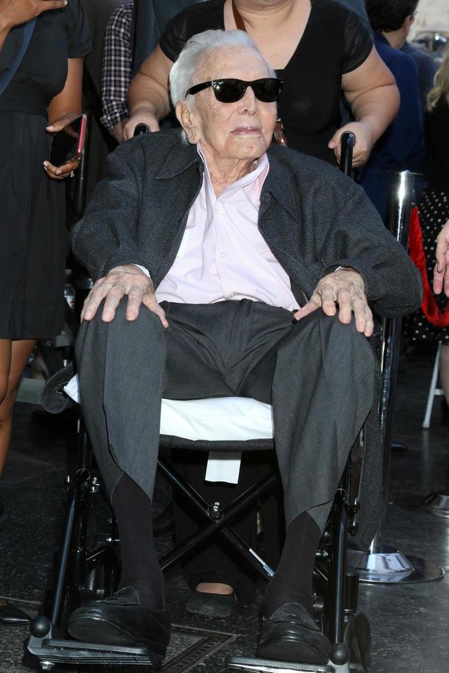 LOS ANGELES - NOV 6   Kirk Douglas at the Michael Douglas Star Ceremony on the Hollywood Walk of Fame on November 6, 2018 in Los Angeles, CA photo