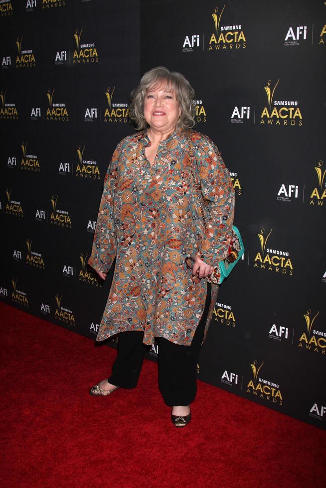 LOS ANGELES - JAN 27 - Kathy Bates arrives at the AUSTRALIAN ACADEMY