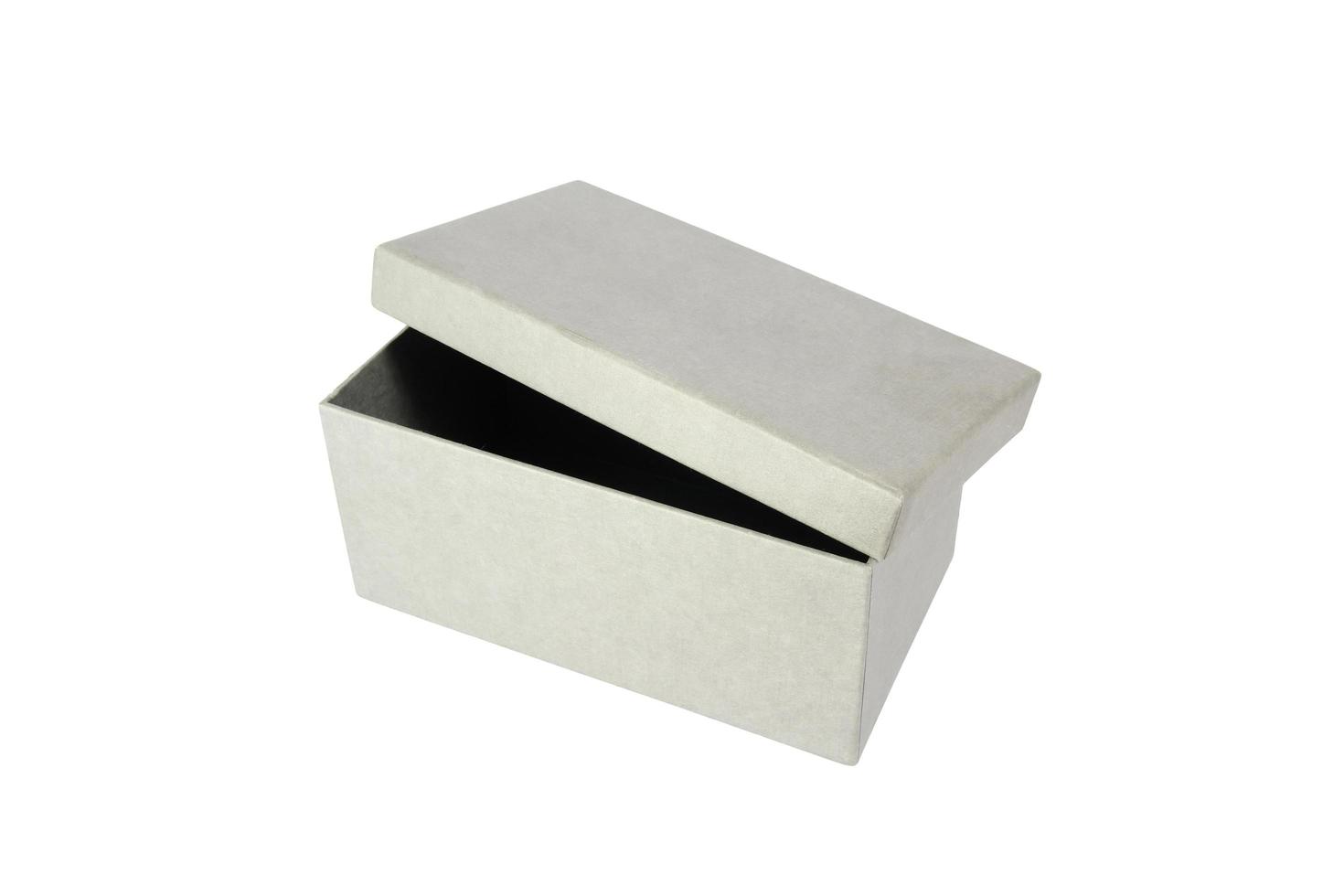 caja blanca aislada sobre fondo blanco 1343759 Foto de stock en Vecteezy