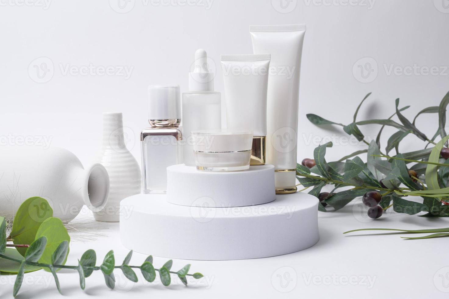 moisturizing cream bottle over leaf background studio, packing and skincare beauty concept photo