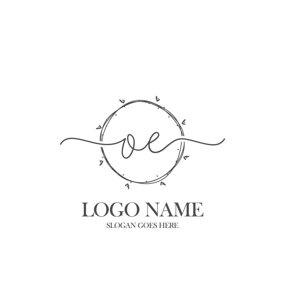 monograma de belleza oe inicial y diseño de logotipo elegante, logotipo de escritura a mano de firma inicial, boda, moda, floral y botánica con plantilla creativa. vector