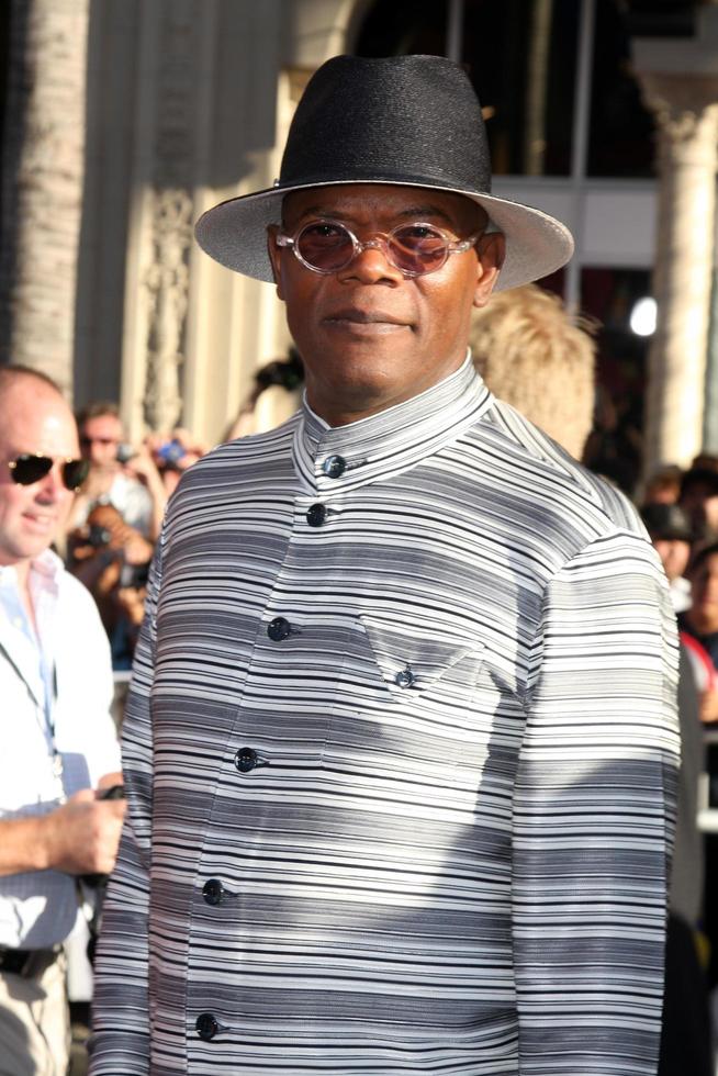 LOS ANGELES, JUL 19 - Samuel L Jackson arriving at the Captain America - The First Avenger Premiere at El Capitan Theater on July 19, 2011 in Los Angeles, CA photo