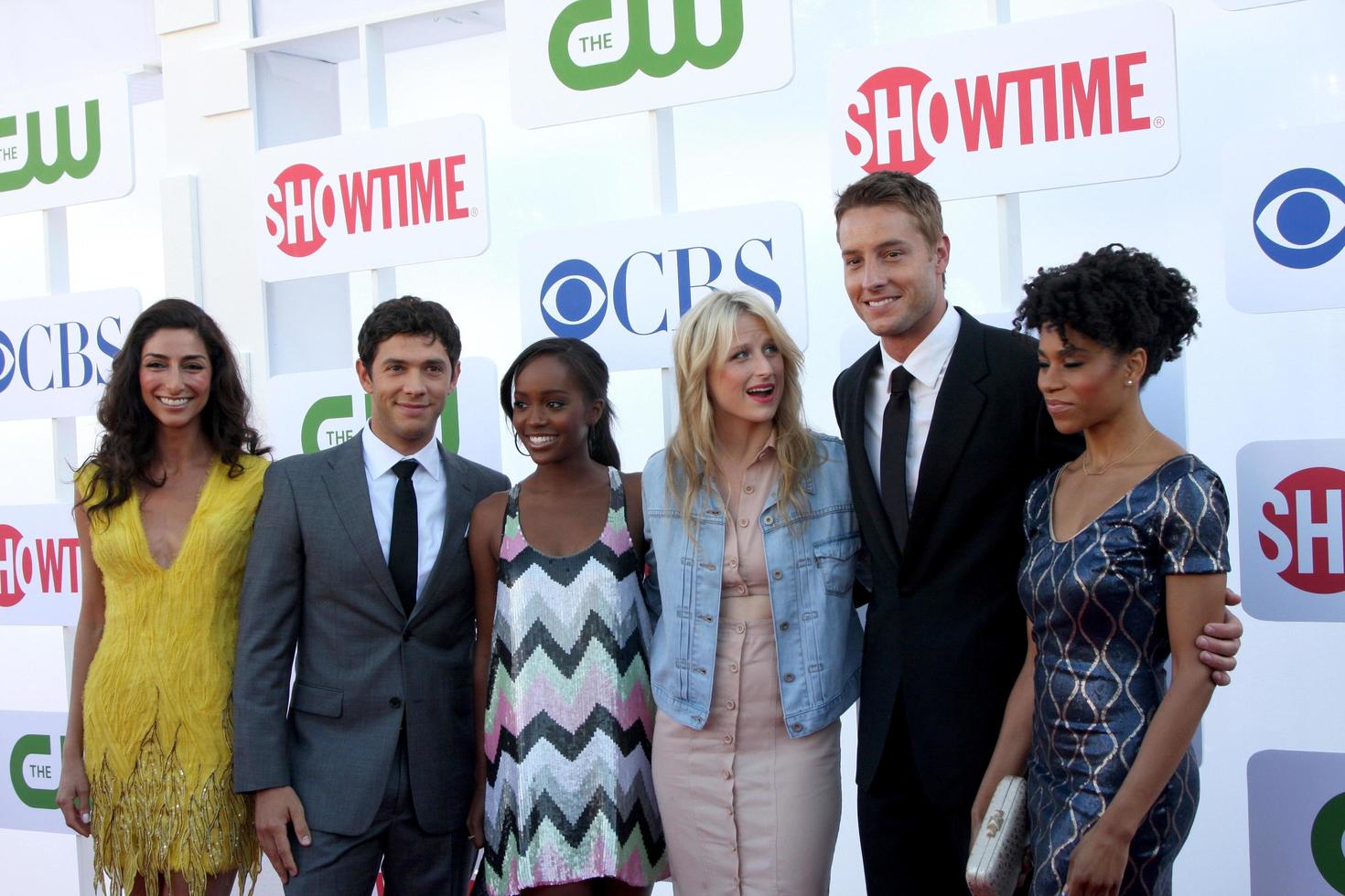 los angeles, 29 de julio - necar zadegan, michael rady, aja naomi king, mamie gummer, justin hartley, kelly mccreary llega a la fiesta tca de verano de 2012 de cbs, cw y showtime en el estacionamiento adyacente del hotel beverly hilton el 29 de julio de 2012 en beverly hills, ca foto