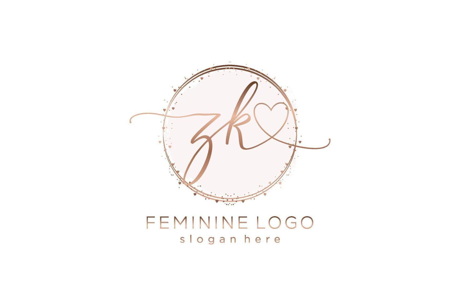 logotipo inicial de escritura a mano zk con plantilla de círculo logotipo vectorial de boda inicial, moda, floral y botánica con plantilla creativa. vector