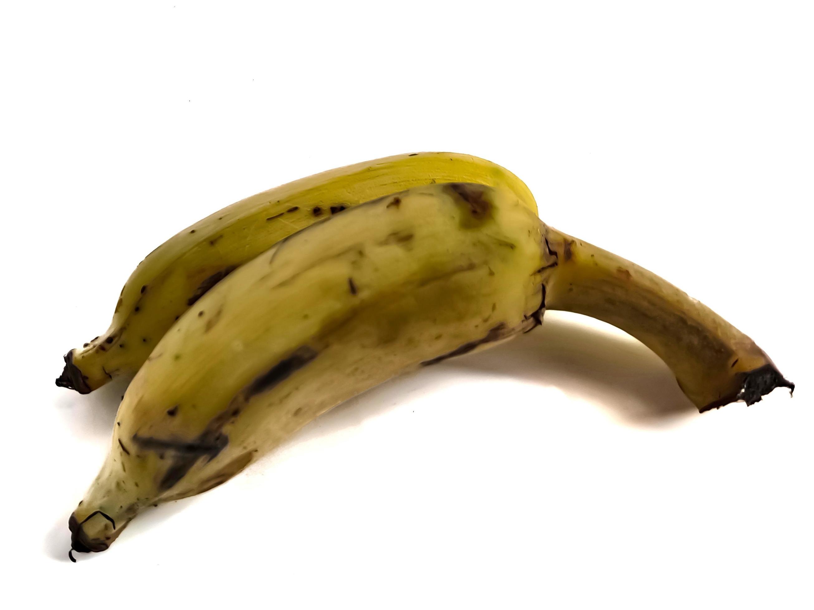 A bunch of old and overripe Nam Wah Banana which is very tasty and