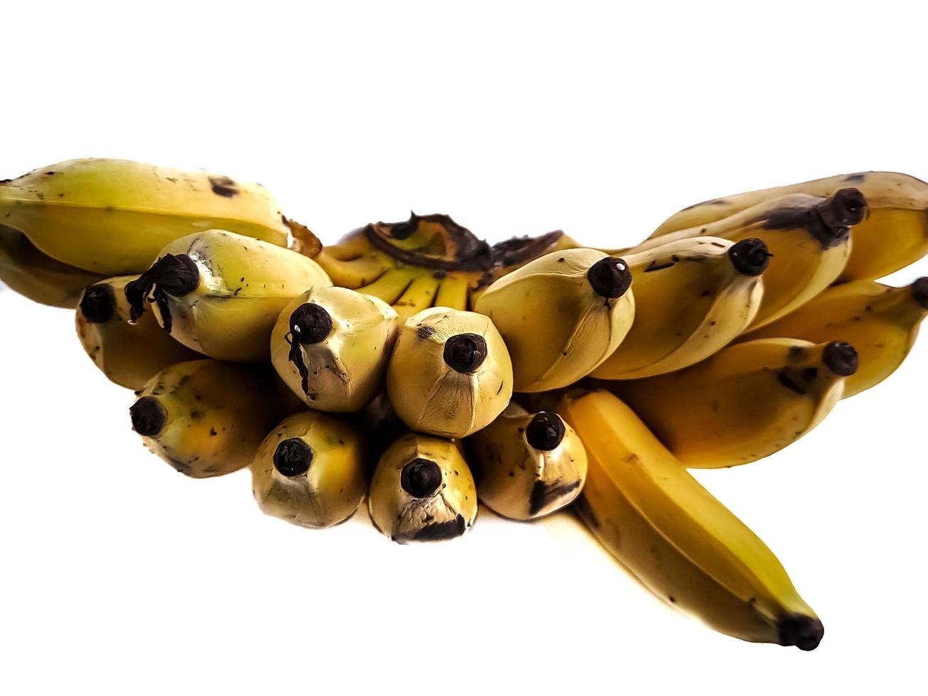 A bunch of old and overripe Nam Wah Banana which is very tasty and sweet photo