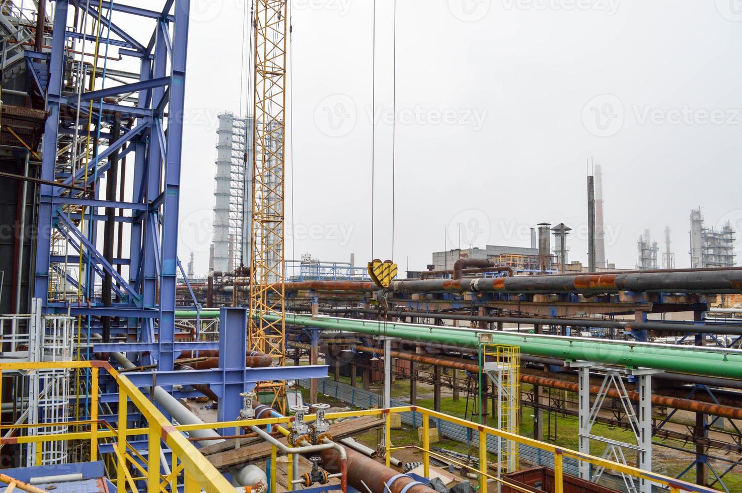 Construction in an oil refinery. Petrochemical plant. photo