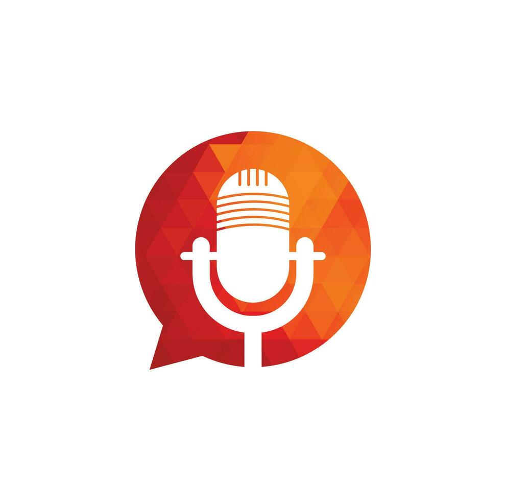 diseño de logotipo de vector de conversación de podcast. diseño de logotipo de chat combinado con micrófono de podcast.