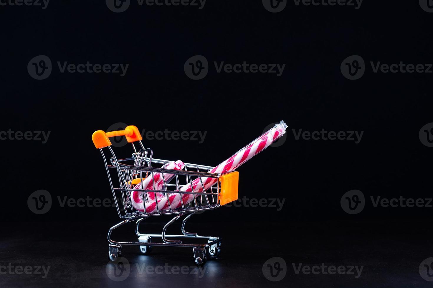 Caramel in the grocery cart photo