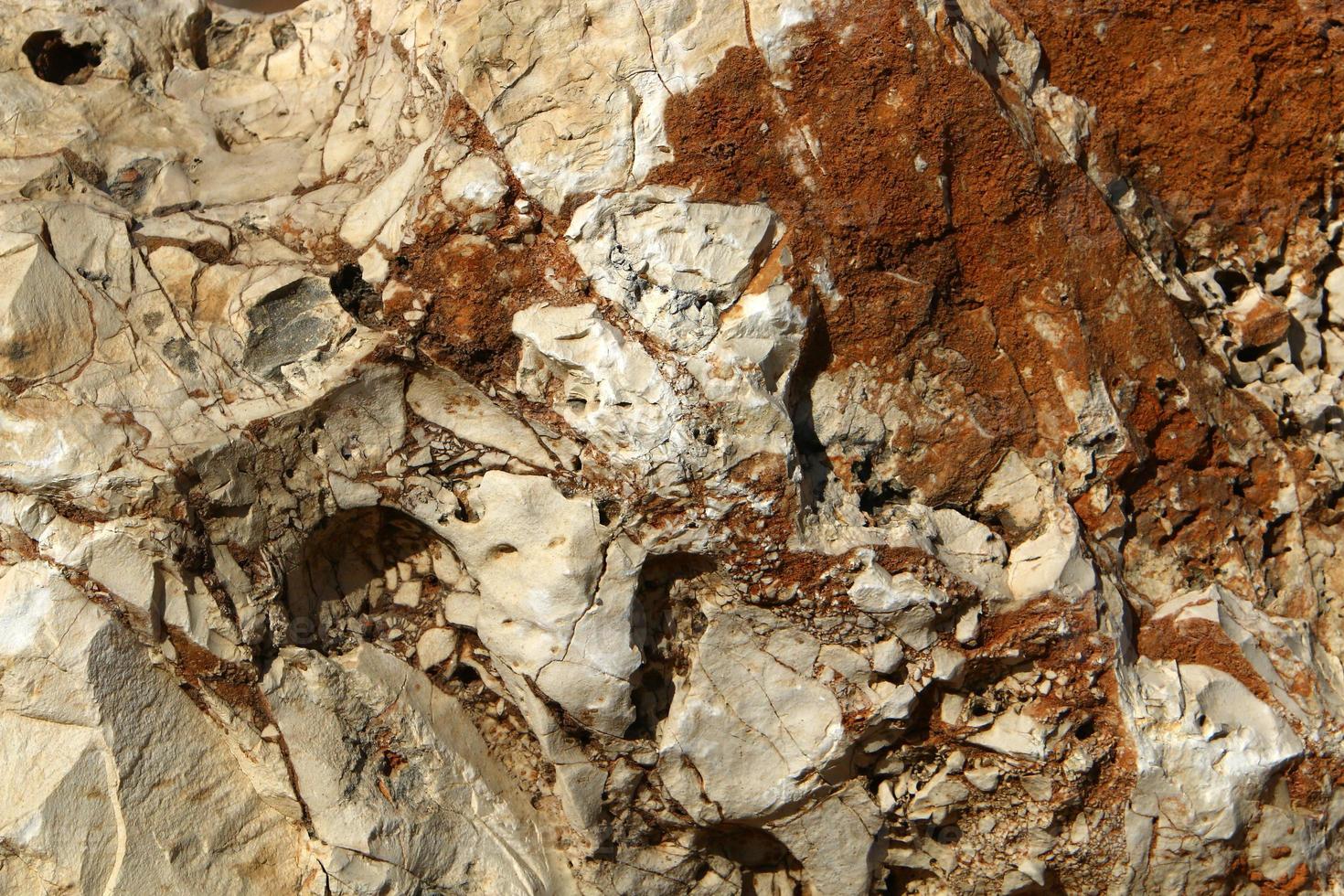 textura de piedras grandes y rocas de montaña. foto