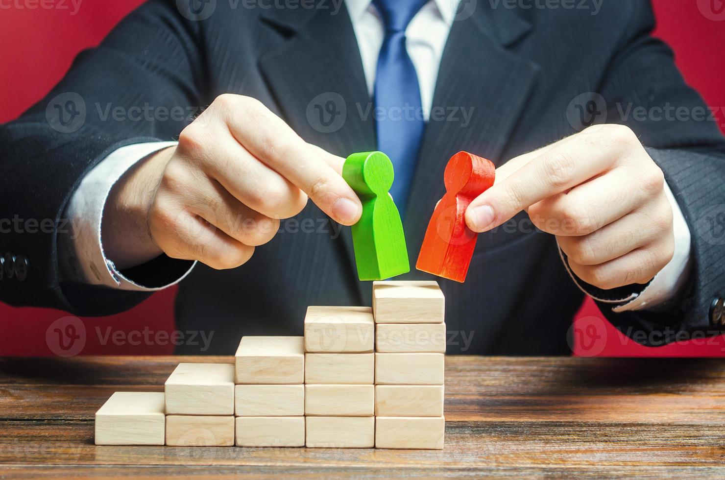 Businessman decides to choose which candidates for a leadership position. Head Offset. Business optimization, replacement of old employees with new loyal. Change of power. HR management. Staff update photo