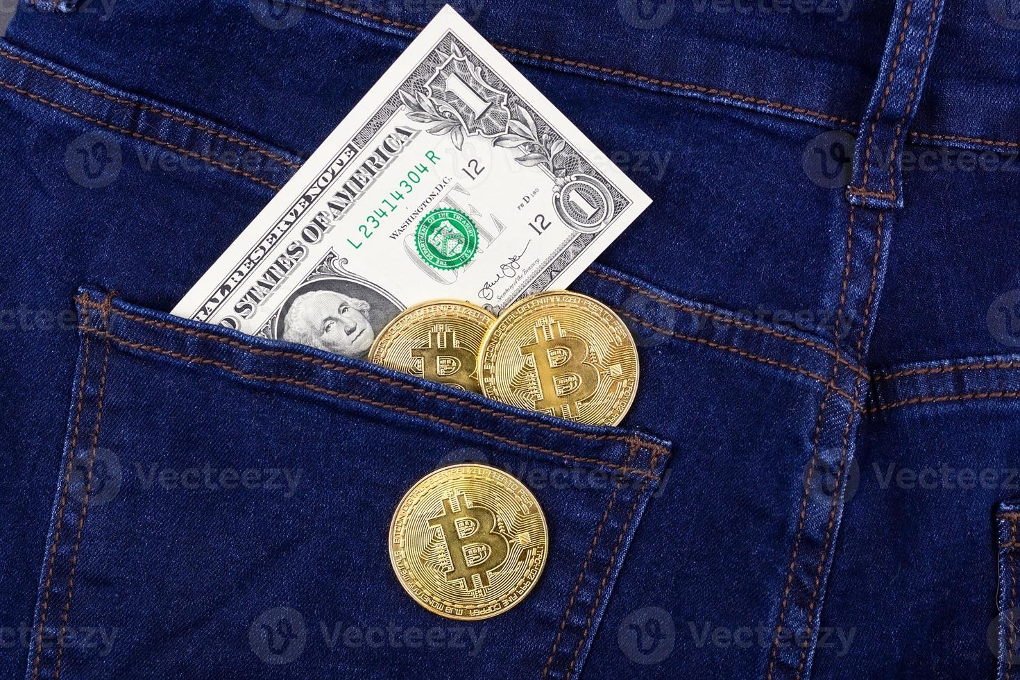 bitcoin y el dólar, bolsillo foto