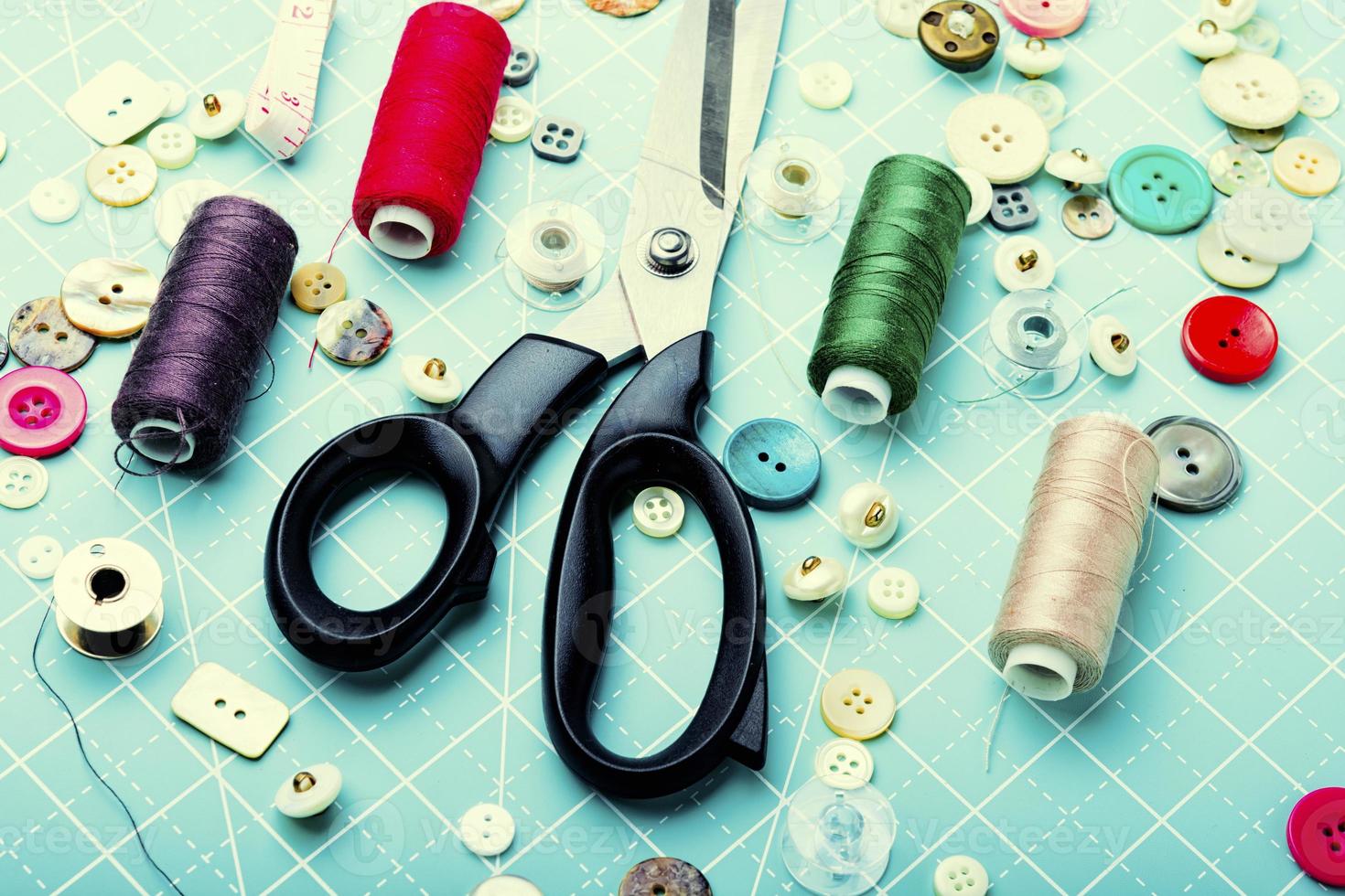Set sewing kit photo