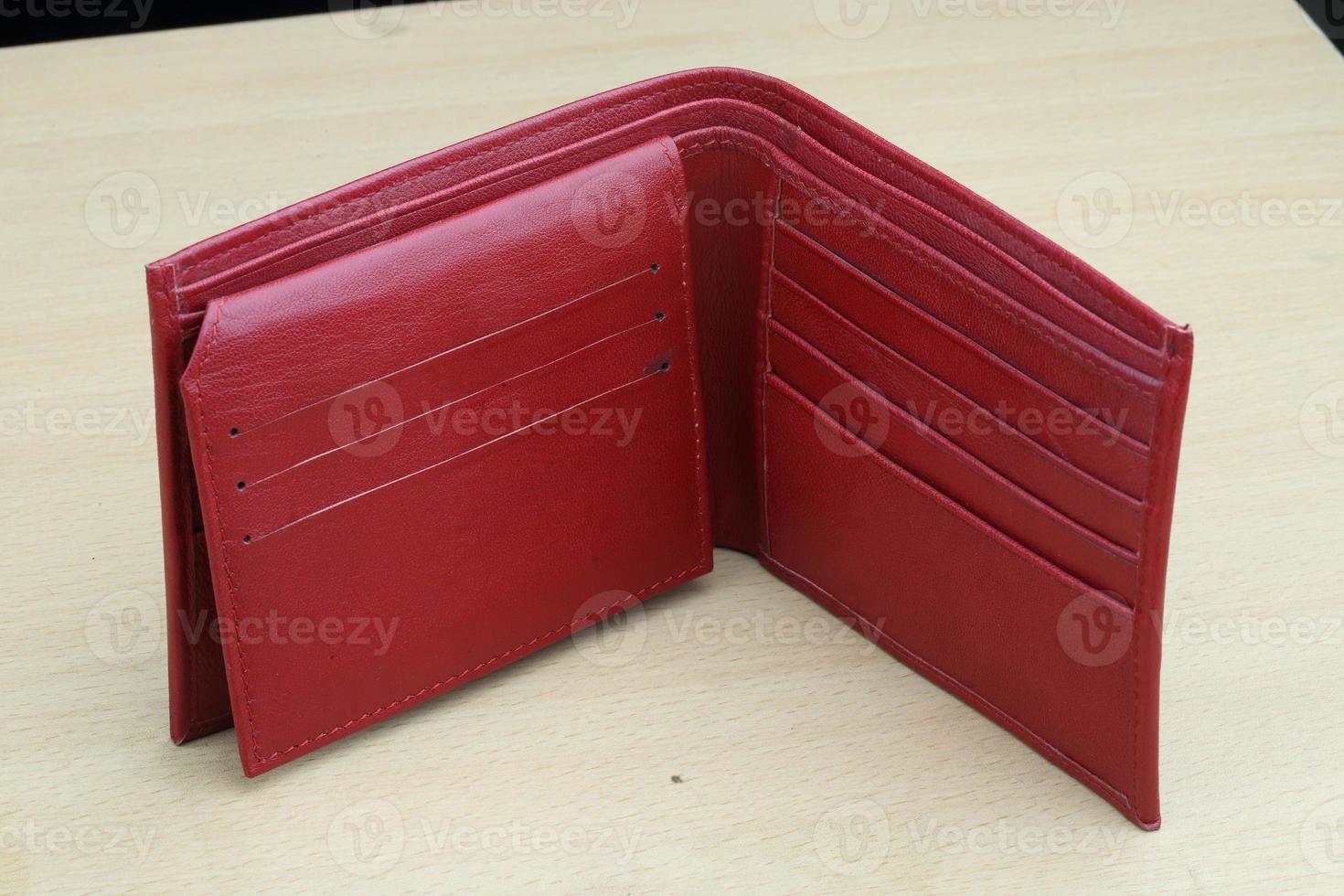 mens-wallet-design-13478129-stock-photo-at-vecteezy