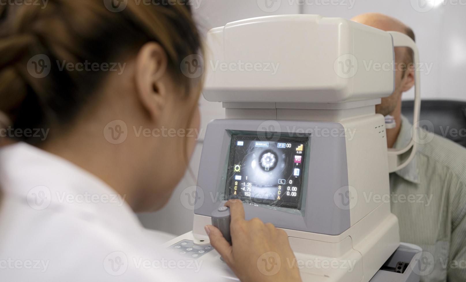 Specialists are taking eye exams for customers. photo