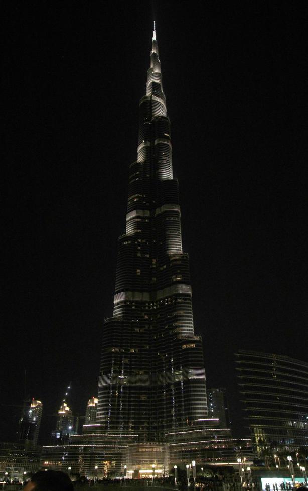 Dubai, 2022 - Burj Khalifa at night photo