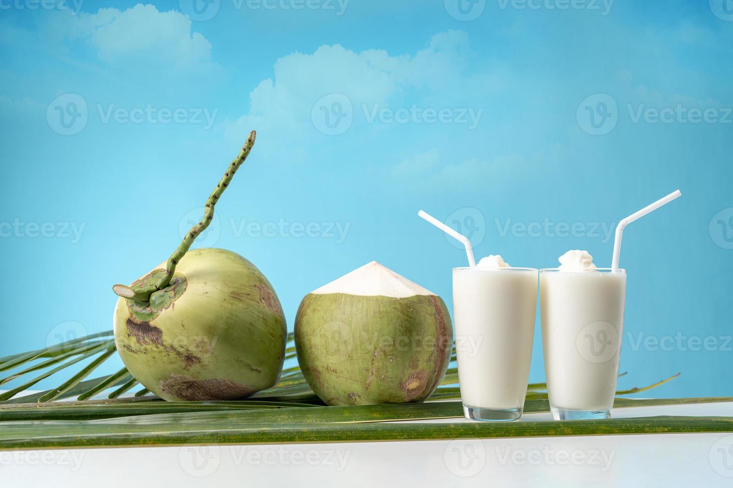 A glass of sweet coconut water coconut fragrance photo