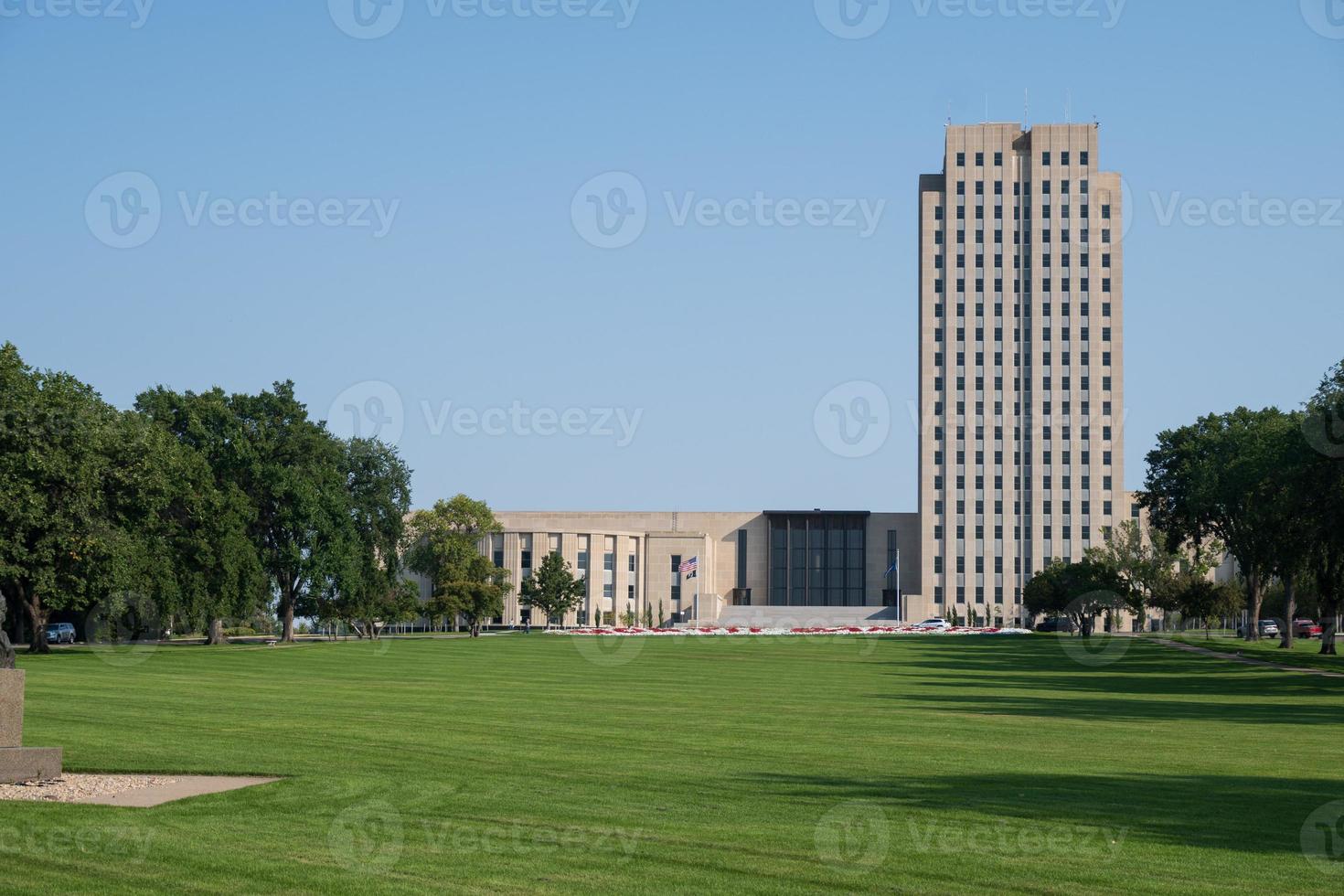 North Dakota State Capitol photo