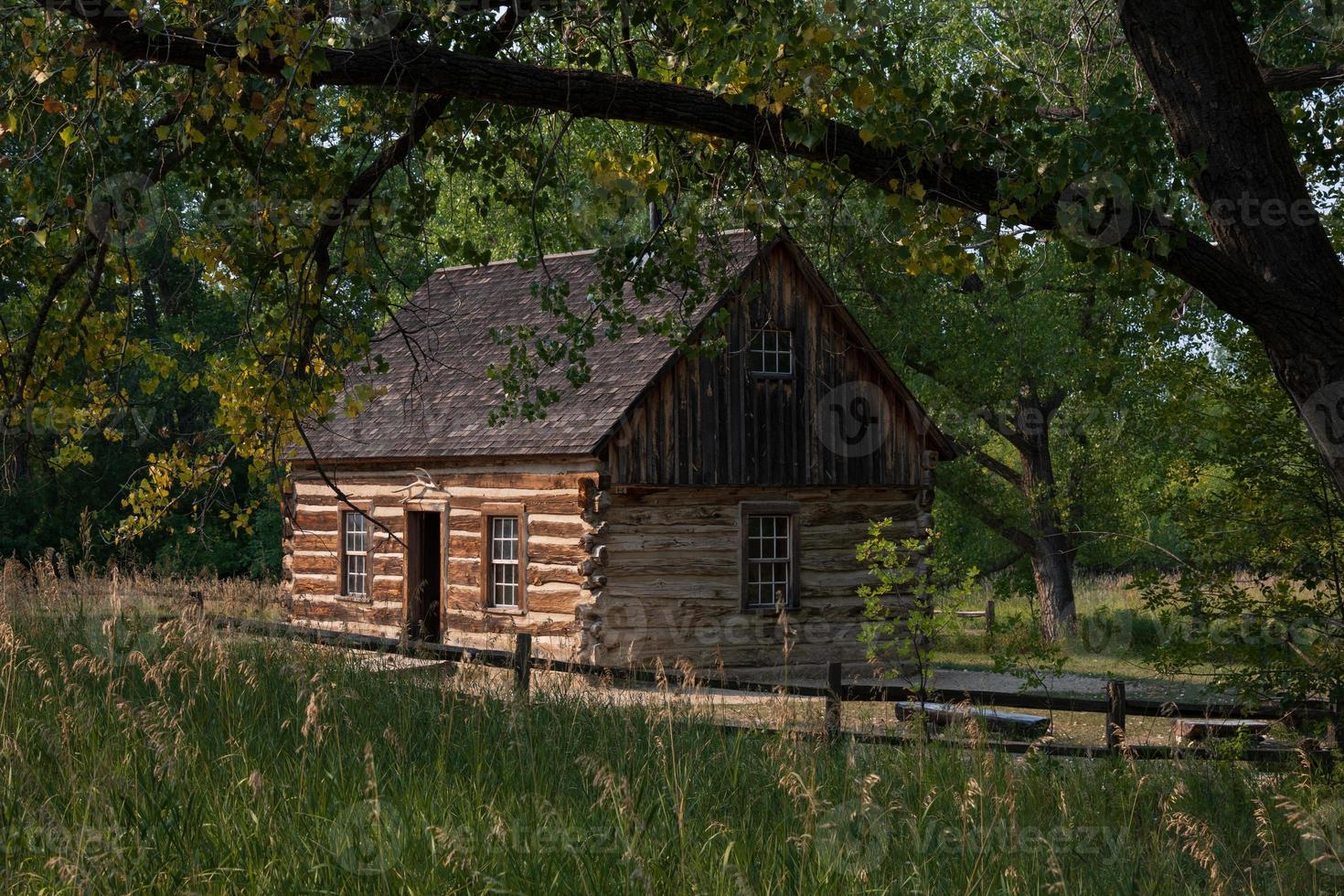 Maltese Cross Cabin photo