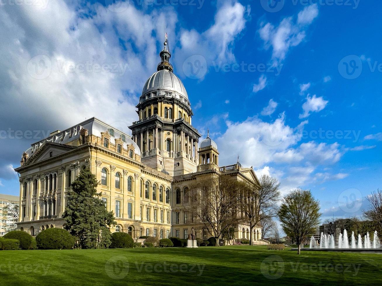 State Capitol of Illinois in Springfield photo