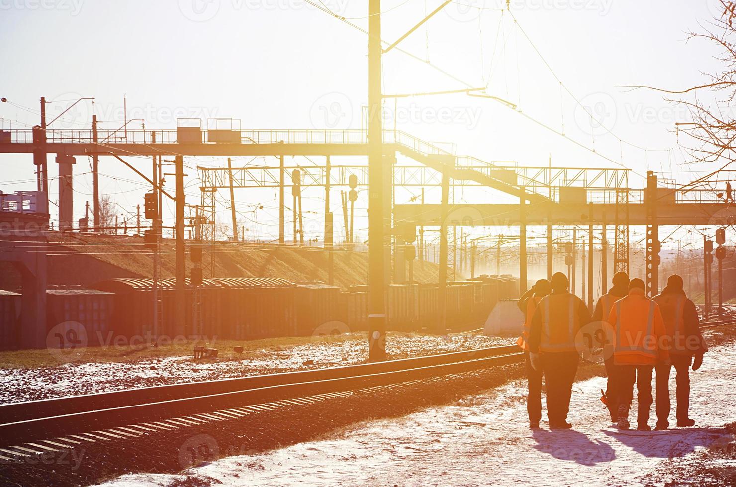 equipo de trabajadores ferroviarios foto