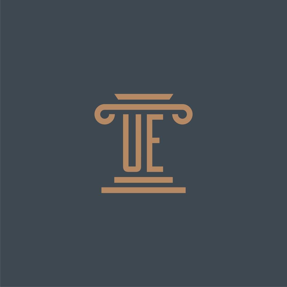 monograma inicial de ue para el logotipo de bufete de abogados con diseño de pilar vector