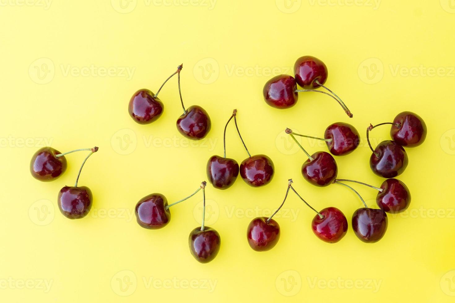 ripe fresh cherry photo