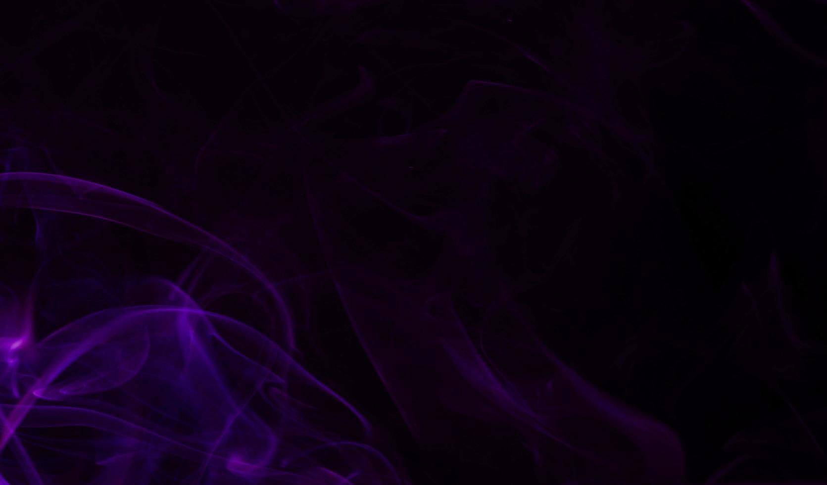 violet smoke background photo