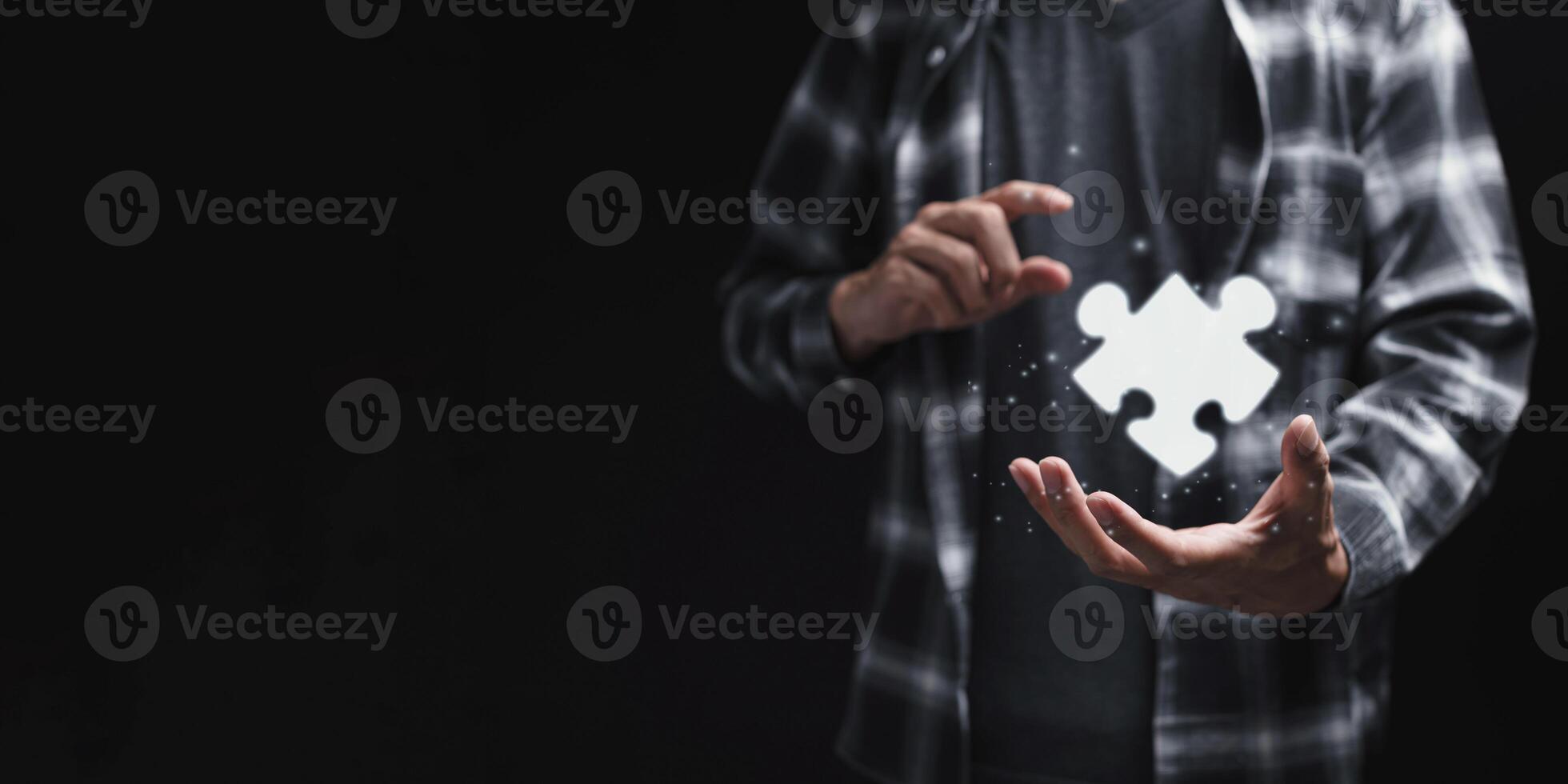 Business Find new solutions, success and strategy connecting assembling jigsaw puzzle photo