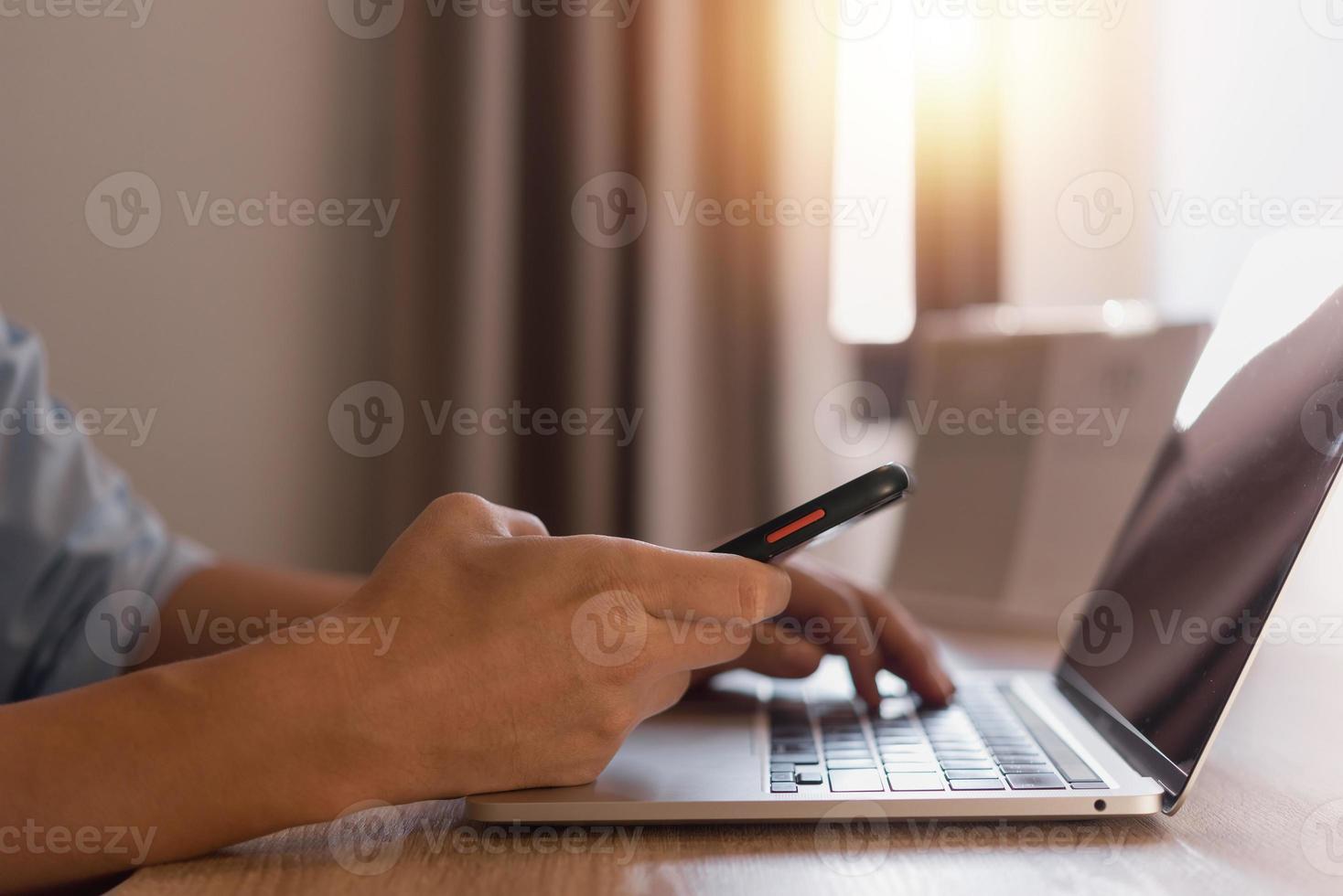mobile online office smartphone cyberspace network businessman work communication modern typing wireless photo