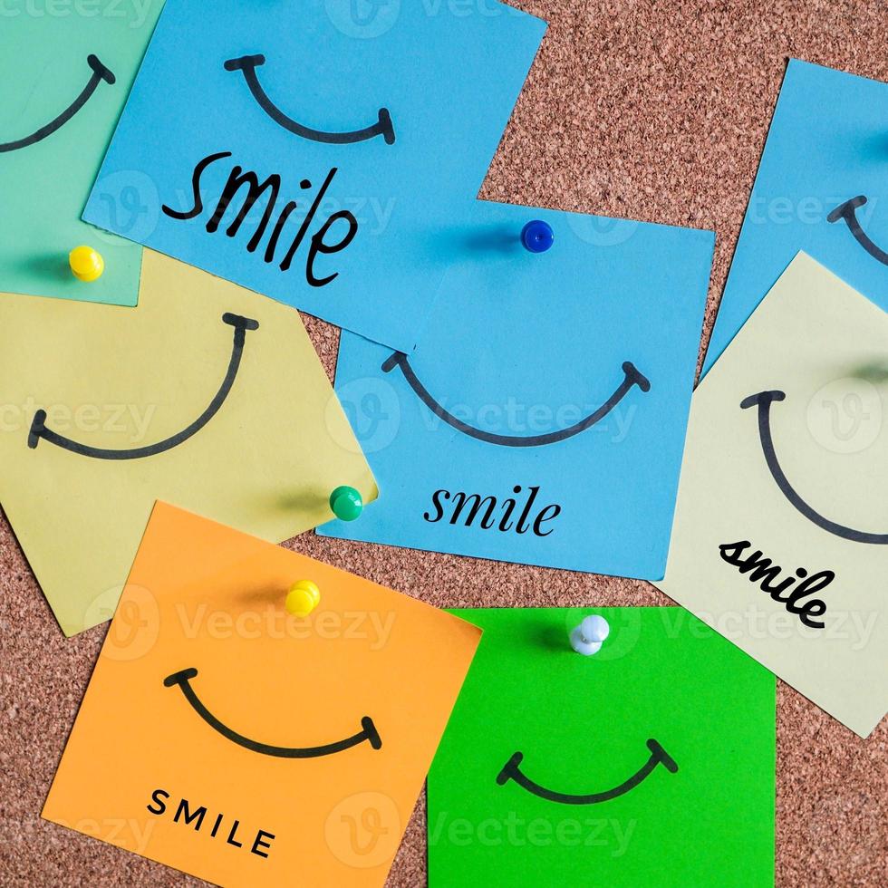 smile on the post it, feelings and emotions photo