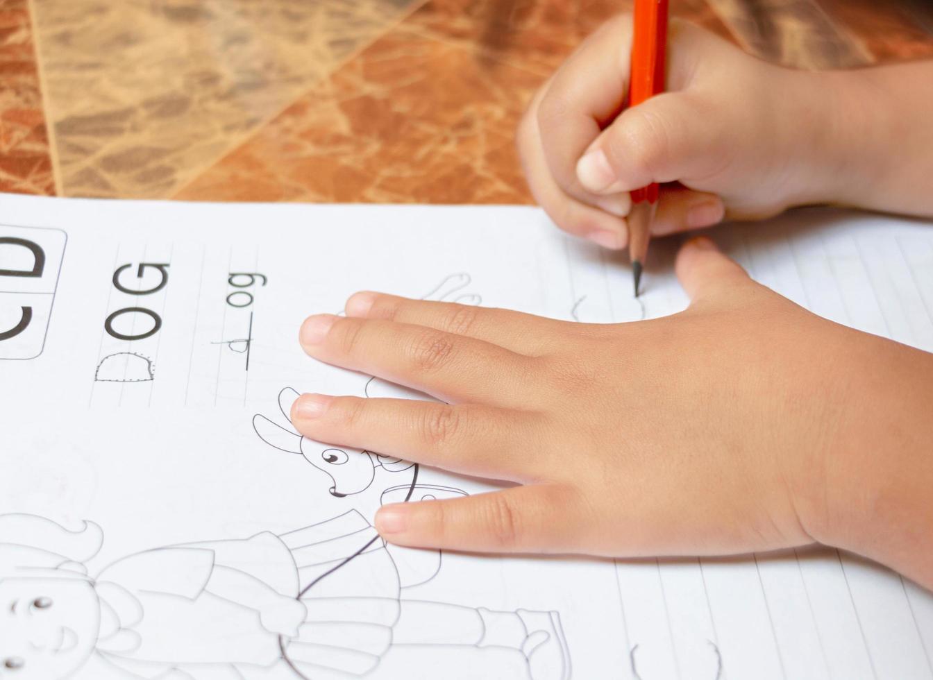 write in English with dotted lesson photo