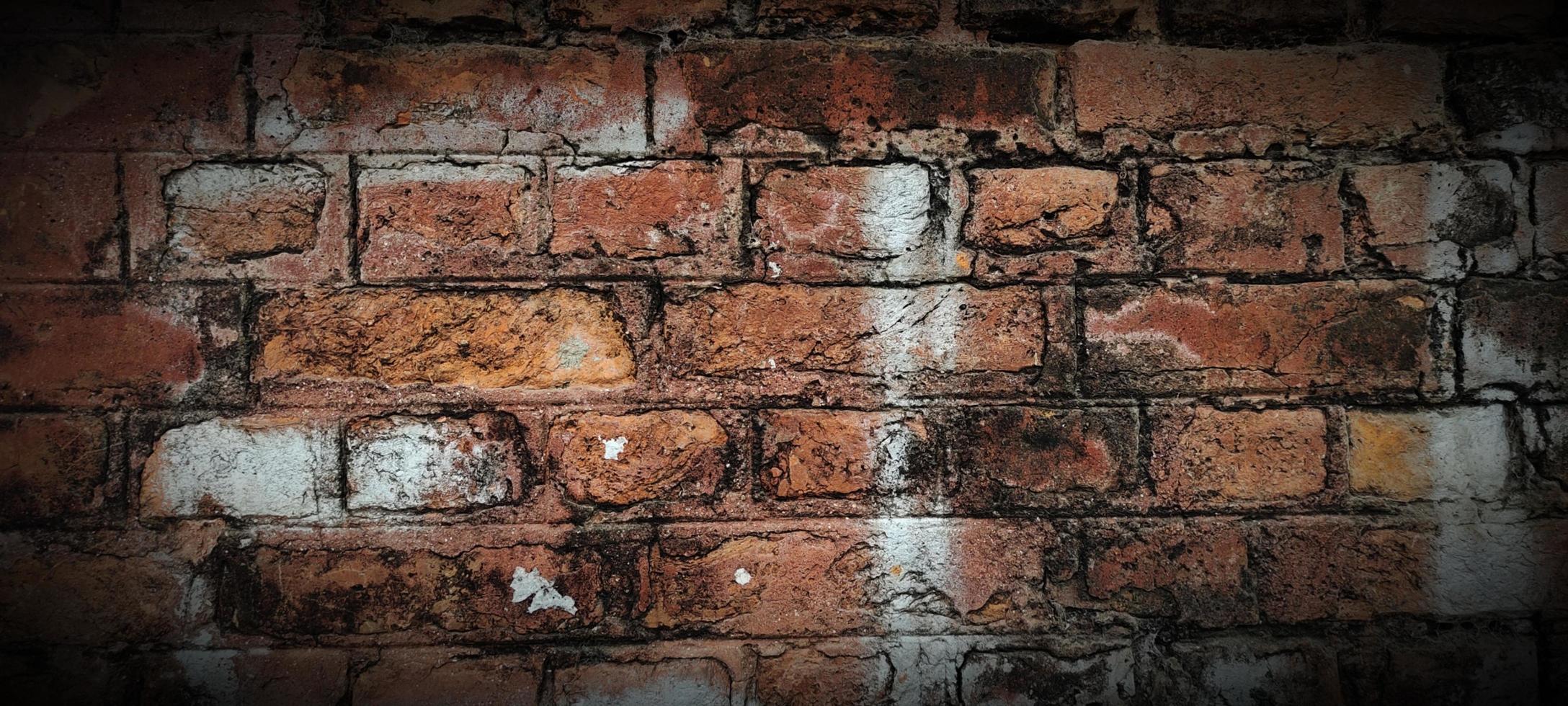 old brick wall photo