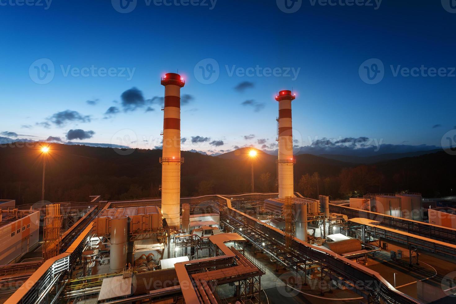 power station at night net gas production photo