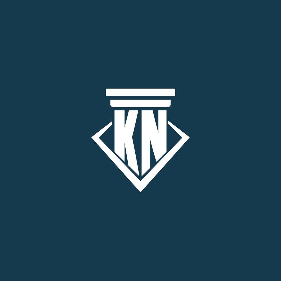 logotipo de monograma inicial kn para bufete de abogados, abogado o defensor con diseño de icono de pilar vector