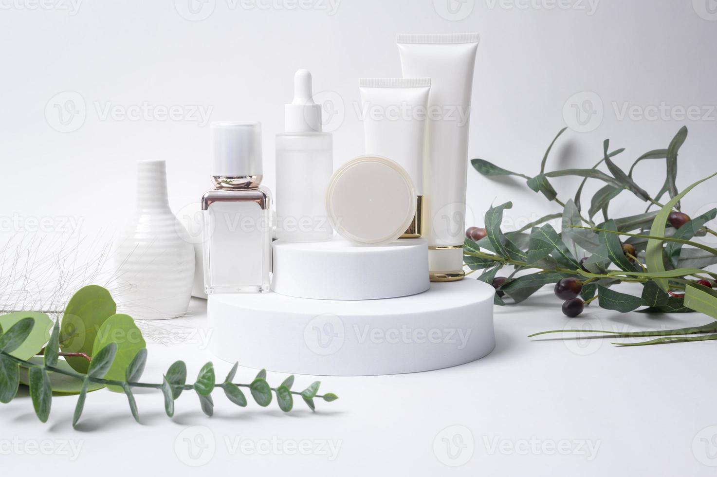 moisturizing cream bottle over leaf background studio, packing and skincare beauty concept photo