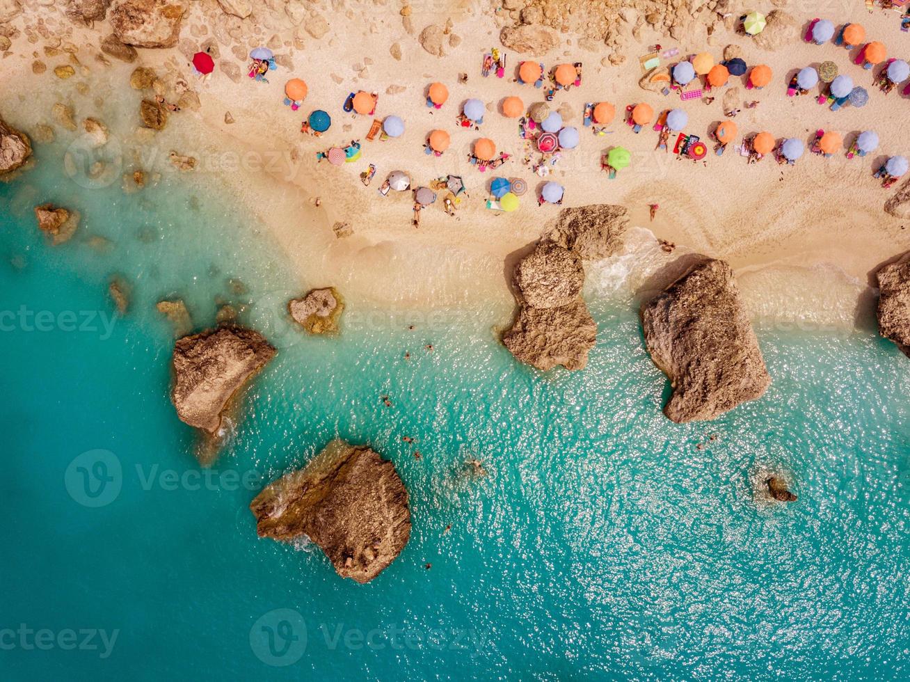 exótica playa soleada foto