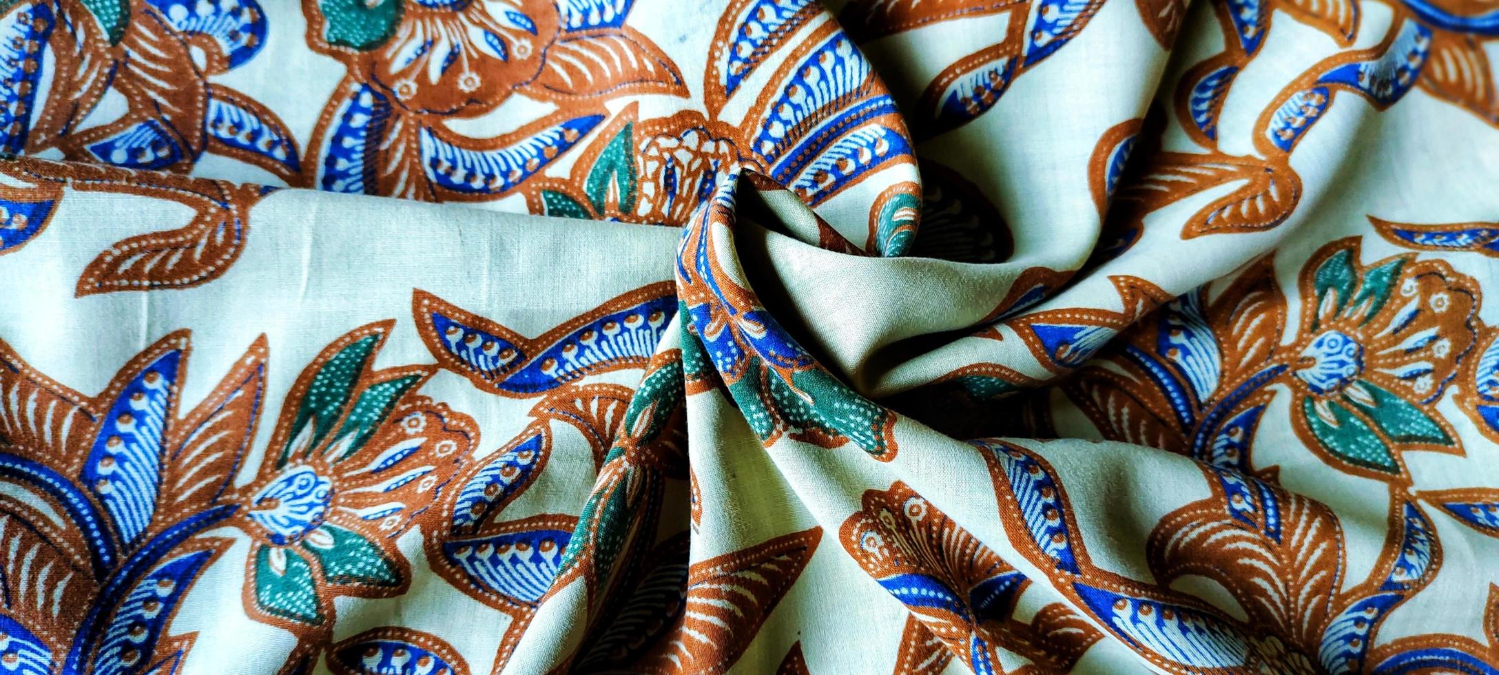 motivos de tela tradicionales llamados batik foto