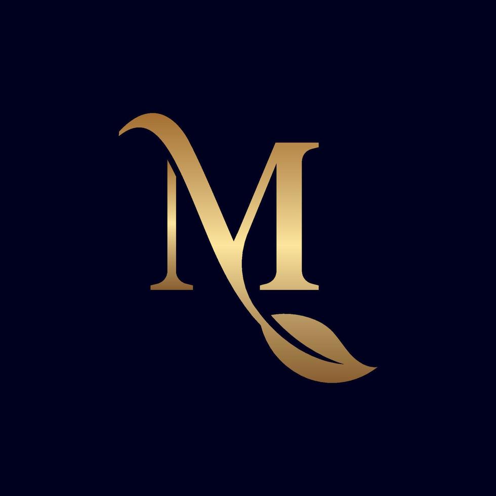 logo dorado m con hoja vector