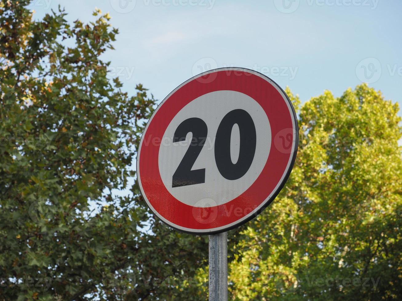 maximum speed sign photo